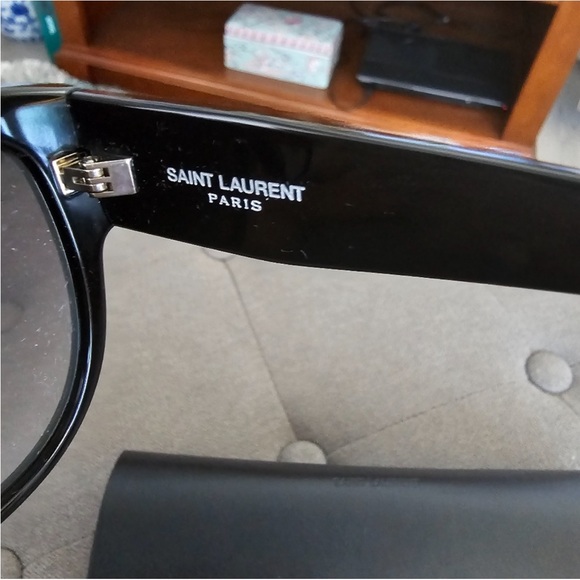 Yves Saint Laurent SL M3 001 oversized cat shaped sunglasses - Picture 5 of 12